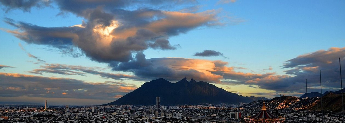 sector inmobiliario monterrey.jpg